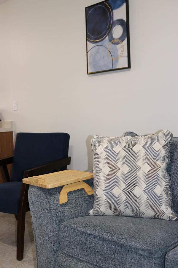 Hidden Sapphire-Apartment With Kitchen And Laundry Lakeland Exterior photo